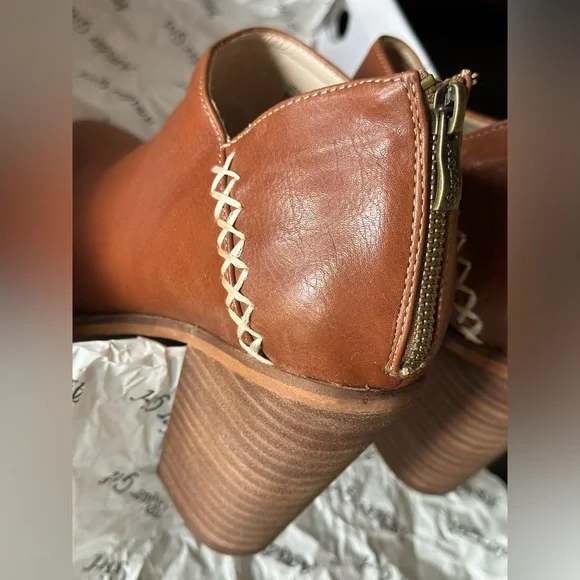 ARider Girl Booties - Size 10 - Picture 6 of 9